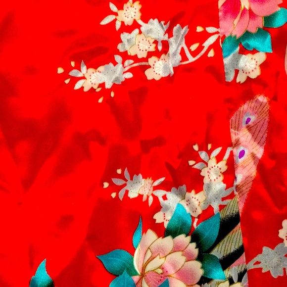 Japanese Kimono - Picture 2 of 13